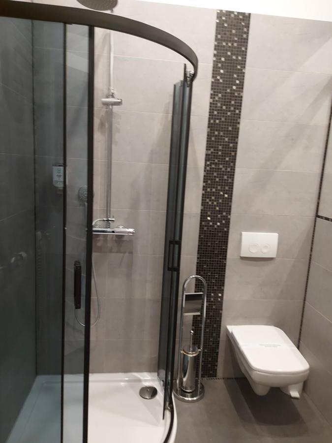 Uroczy 2 Stare Apartamento *